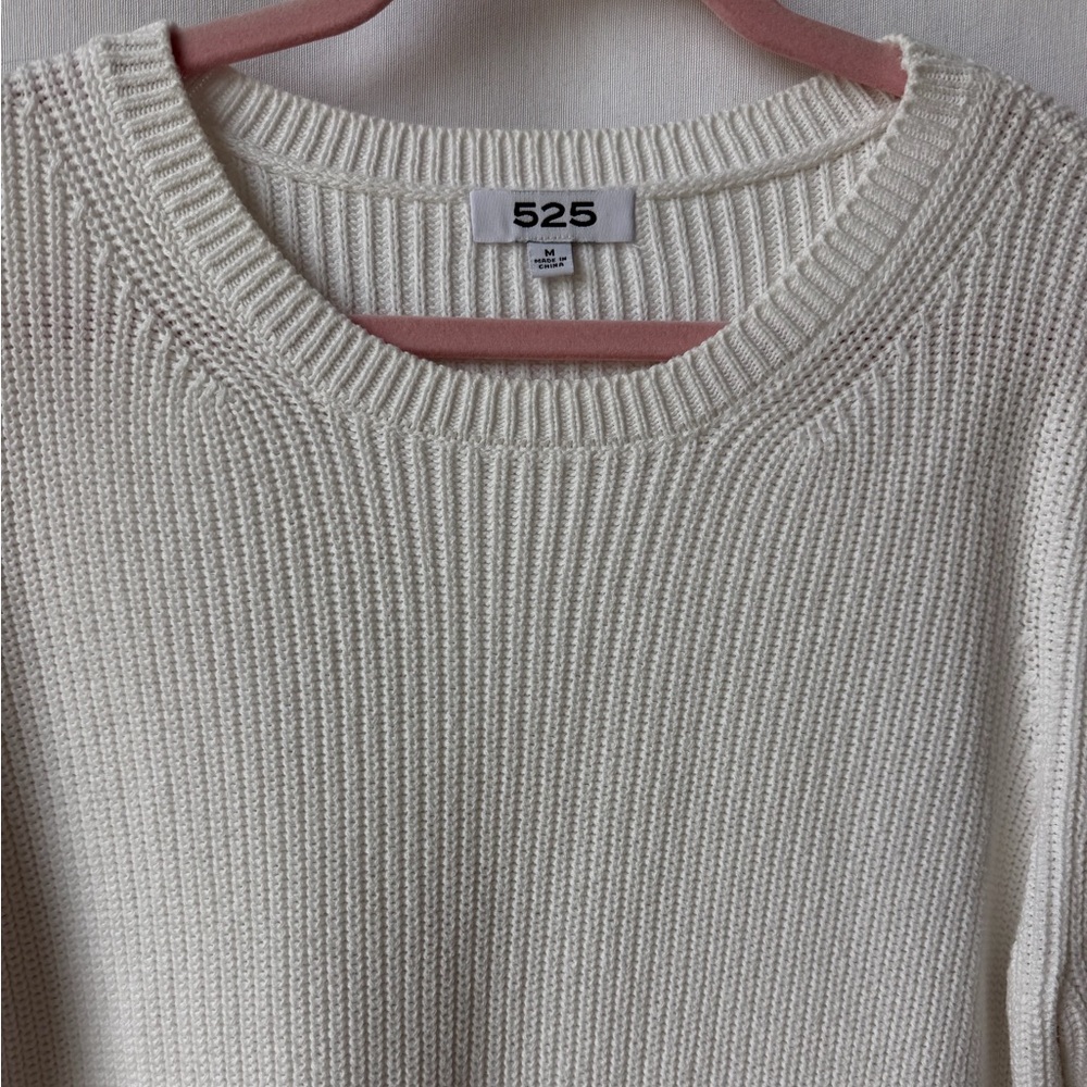 525 American White Emma Shaker Sweater Size Medium - Picture 4 of 6